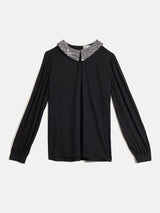 BLACK TOP WITH SPARKLY DRESS UP COLLAR
