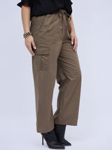 PULL ON PANTS WITH PATCH POCKETS