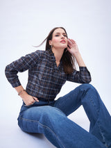 RUFFLE NECK 3/4 SLEEVE TOP