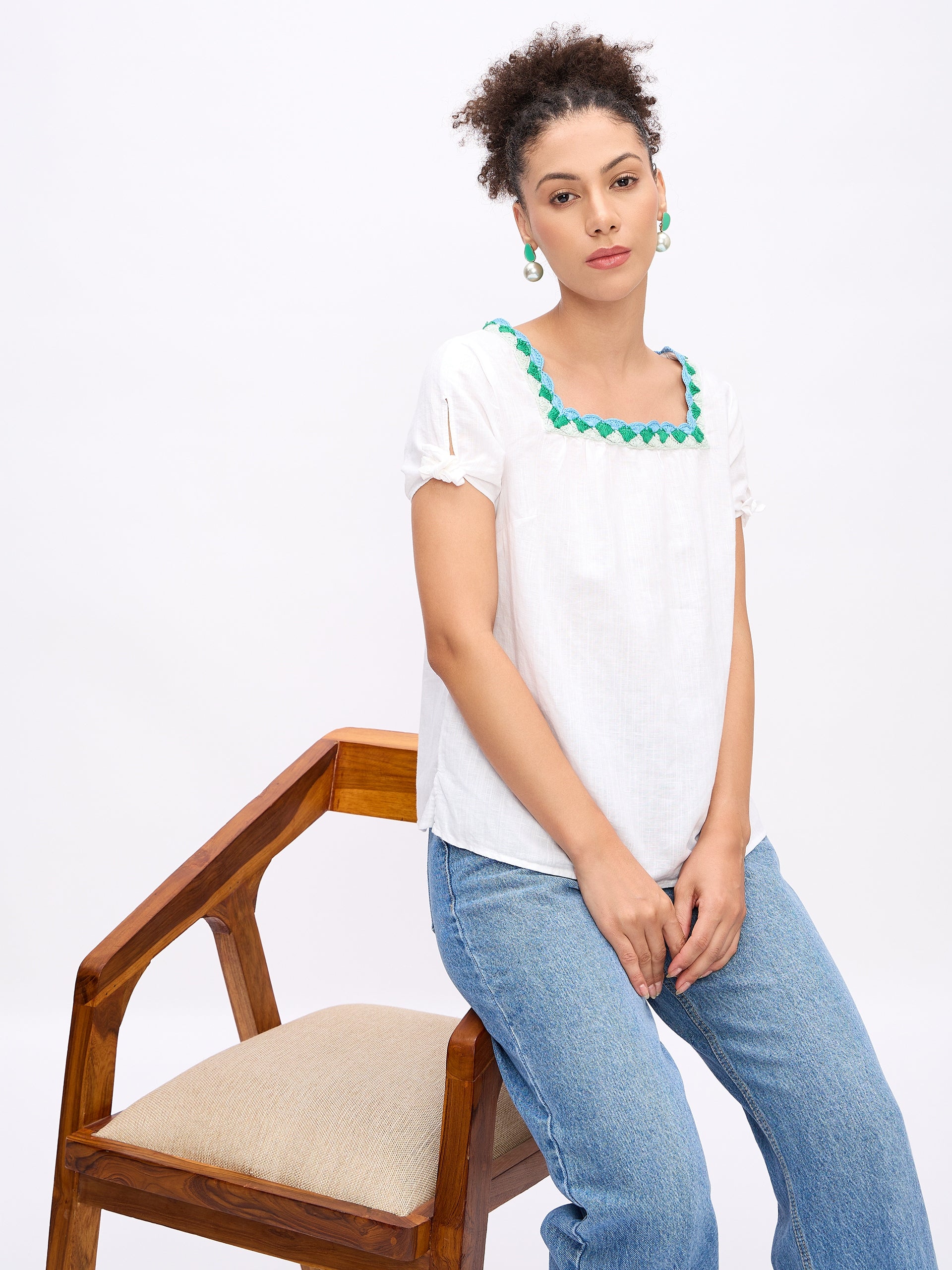KNOT TOP WITH CROTCHET NECKLINE