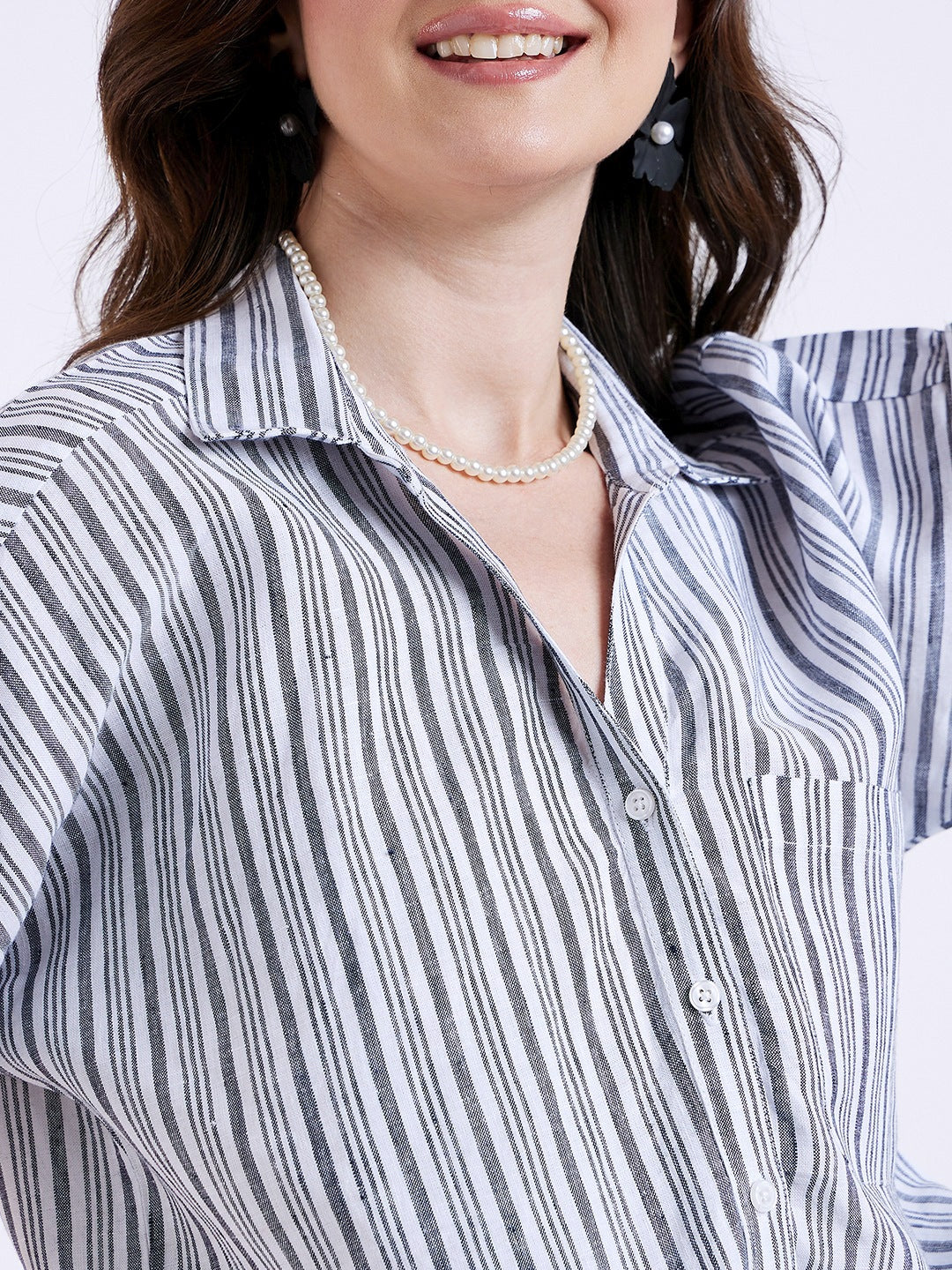 PIN STRIPE KNOTTED SHIRT