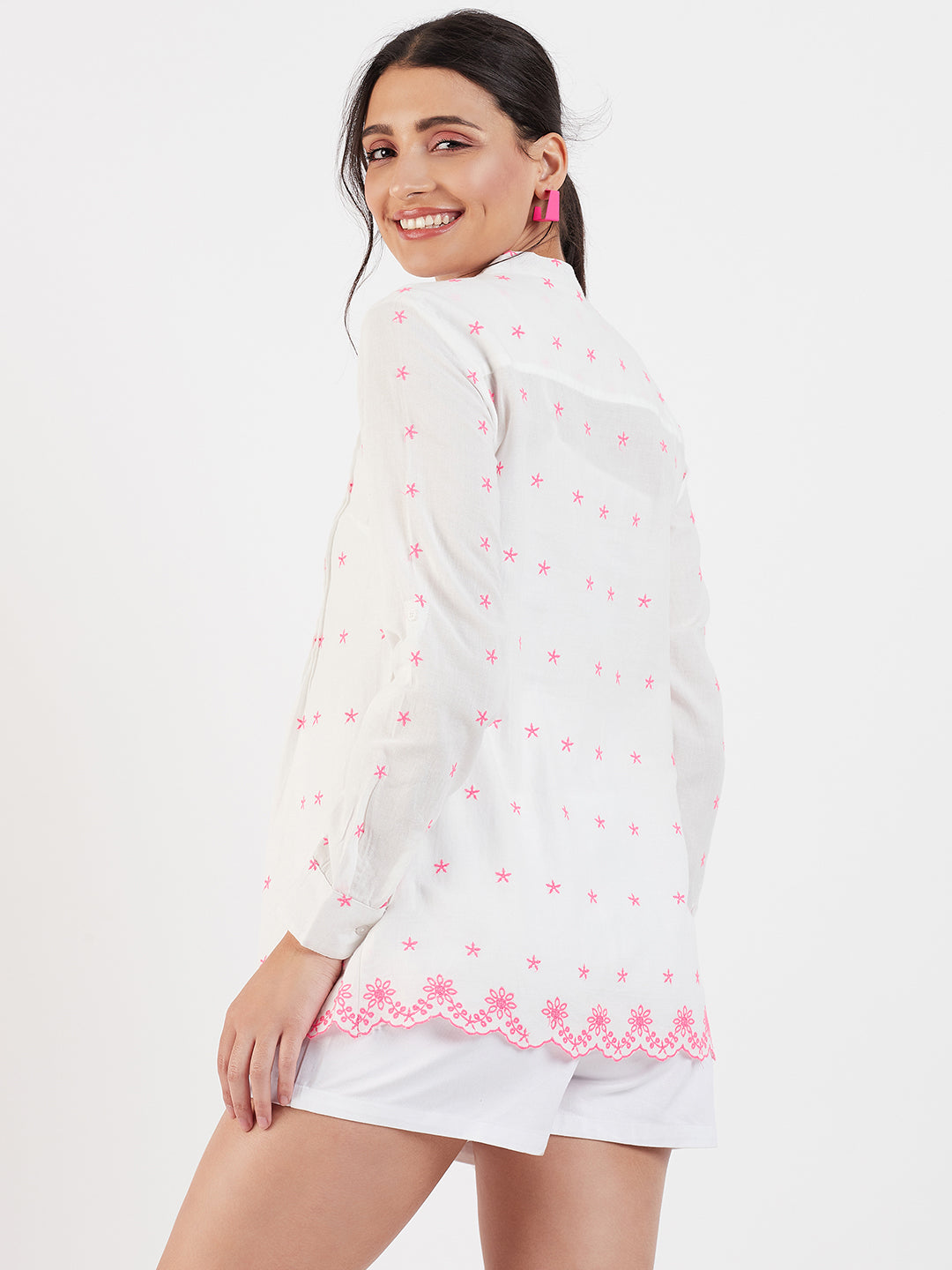 SPLIT NECK EMBROIDERY PINTUCK TOP