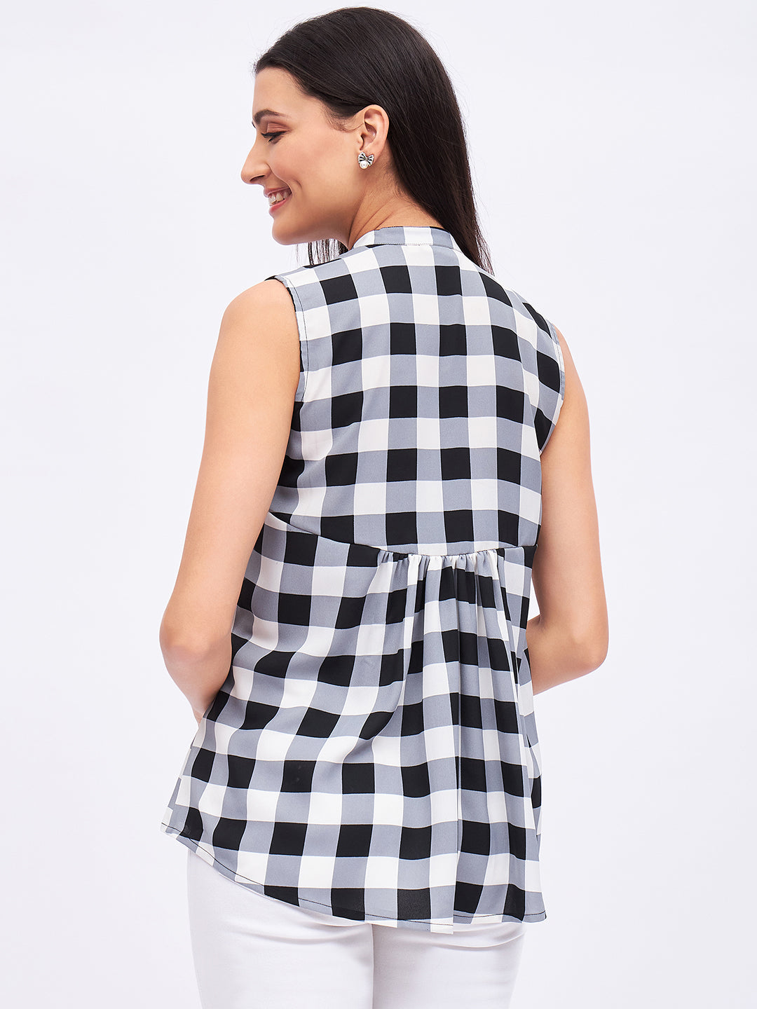 PRINTED CHECK SLEEVELESS TOP